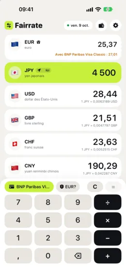 Le convertisseur : chaque devise affiche le même montant, et la ligne de ta propre devise montre ce que tu paies avec ta carte.